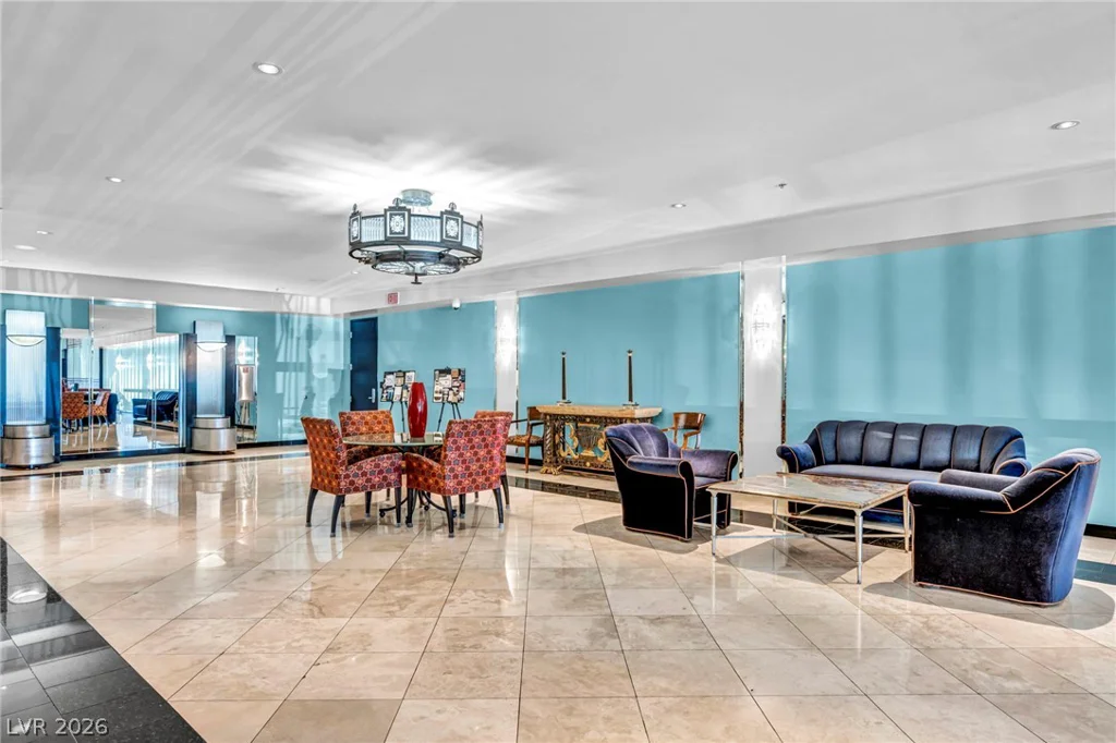 360 Desert Inn, Las Vegas, NV 89109