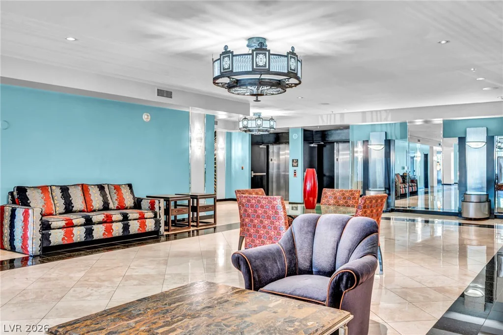 360 Desert Inn, Las Vegas, NV 89109
