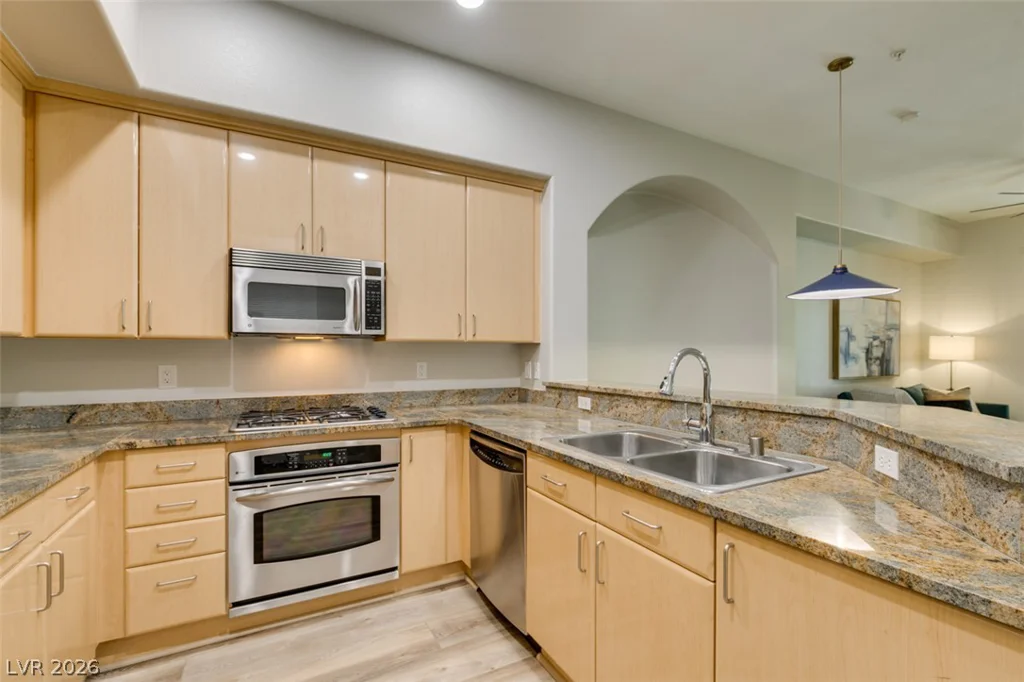 50 Serene, Las Vegas, NV 89123