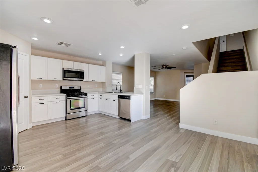 623 Port Talbot, Las Vegas, NV 89178