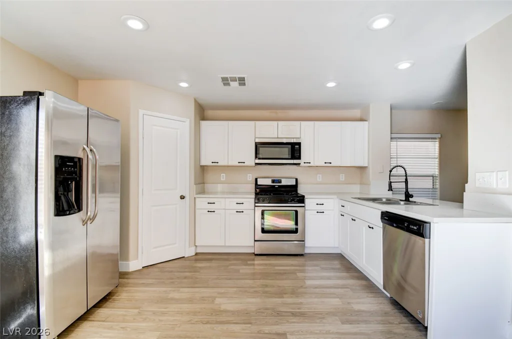 623 Port Talbot, Las Vegas, NV 89178