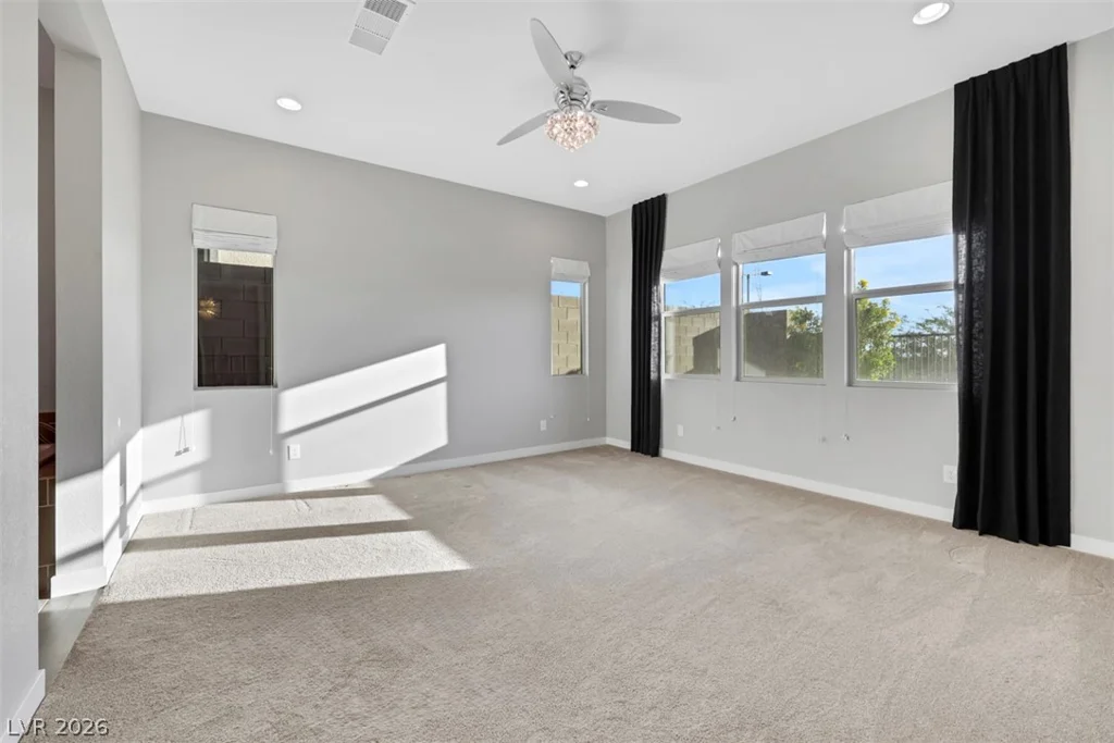 82 Nine Mile Creek, Las Vegas, NV 89138