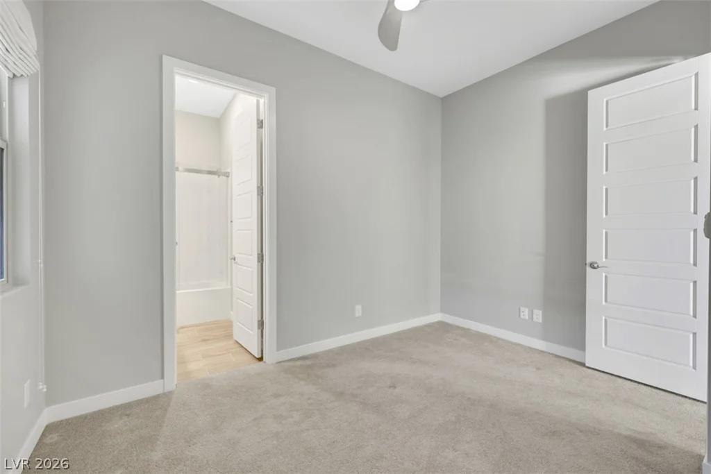 82 Nine Mile Creek, Las Vegas, NV 89138