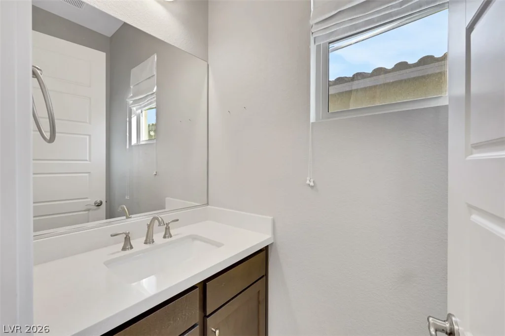 82 Nine Mile Creek, Las Vegas, NV 89138