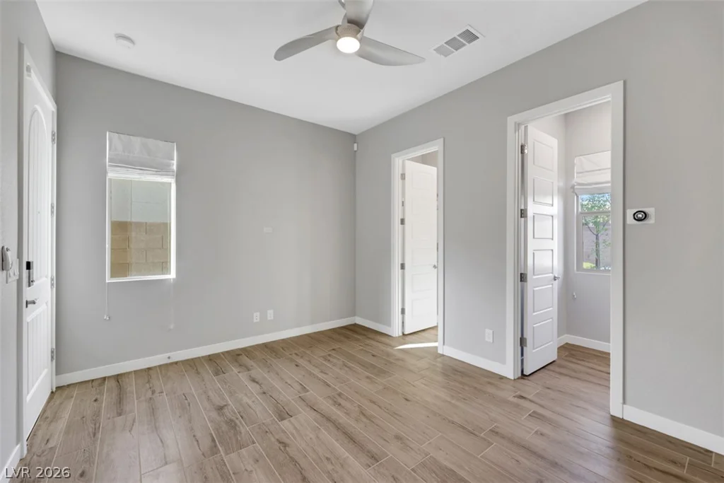 82 Nine Mile Creek, Las Vegas, NV 89138