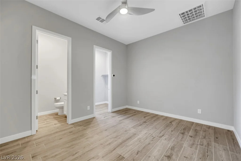 82 Nine Mile Creek, Las Vegas, NV 89138
