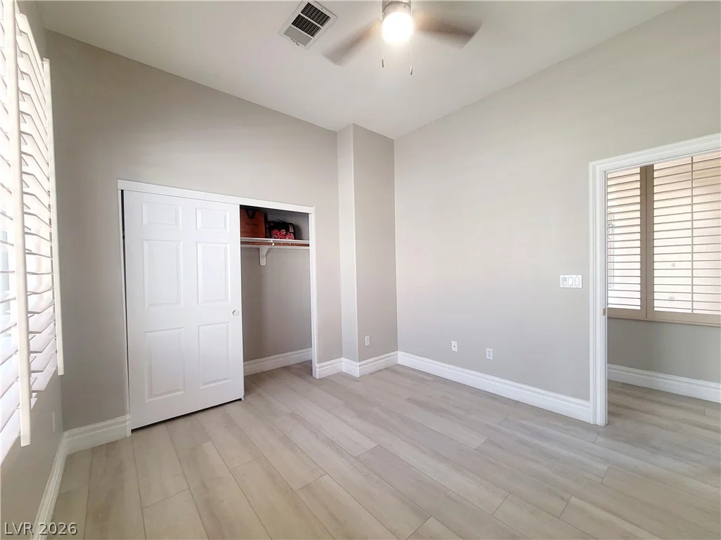 211 Arbour Garden, Las Vegas, NV 89148