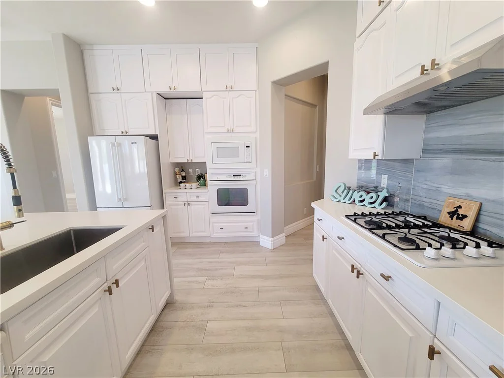 211 Arbour Garden, Las Vegas, NV 89148