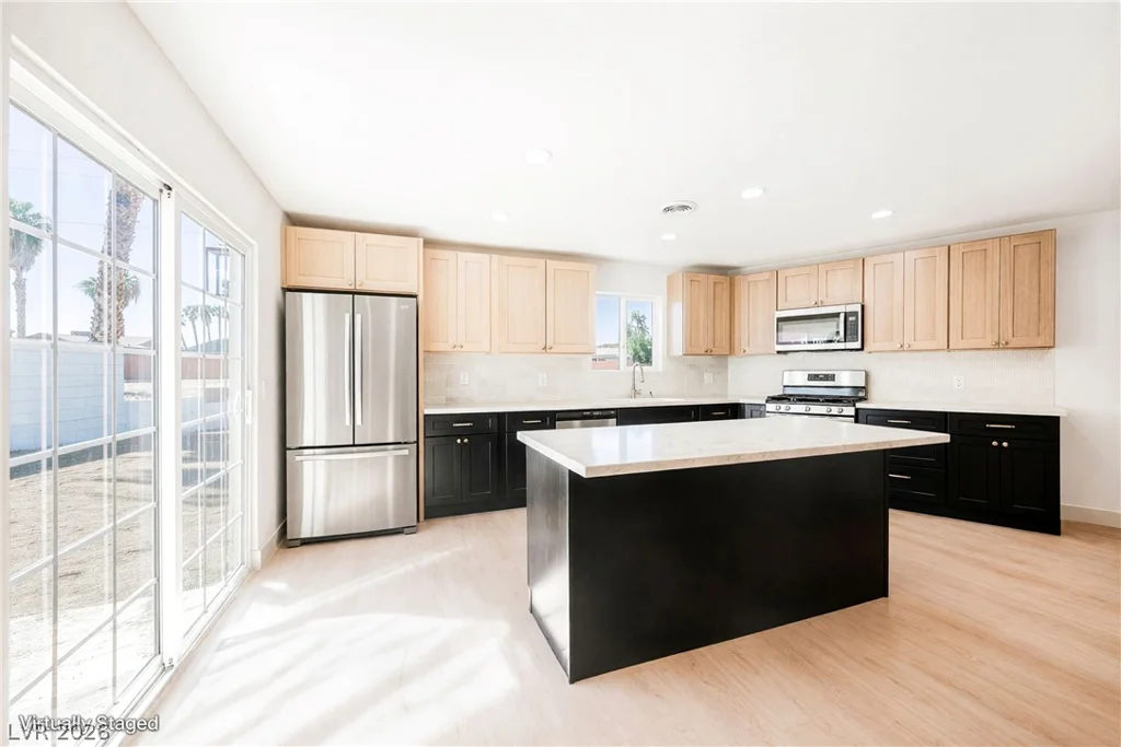 5117 New Bedford, Las Vegas, NV 89122
