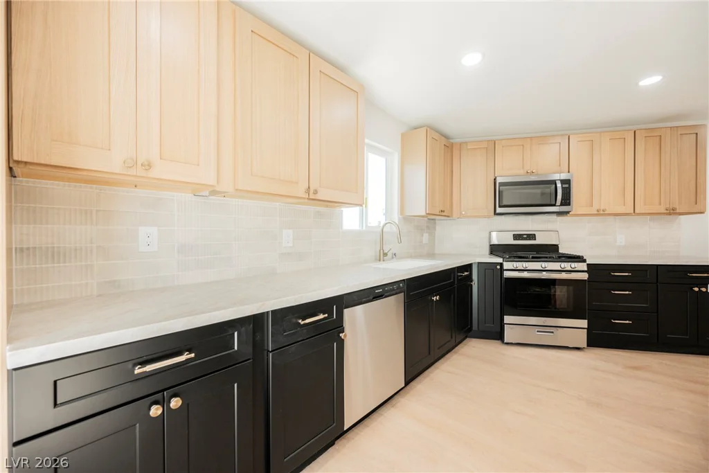 5117 New Bedford, Las Vegas, NV 89122