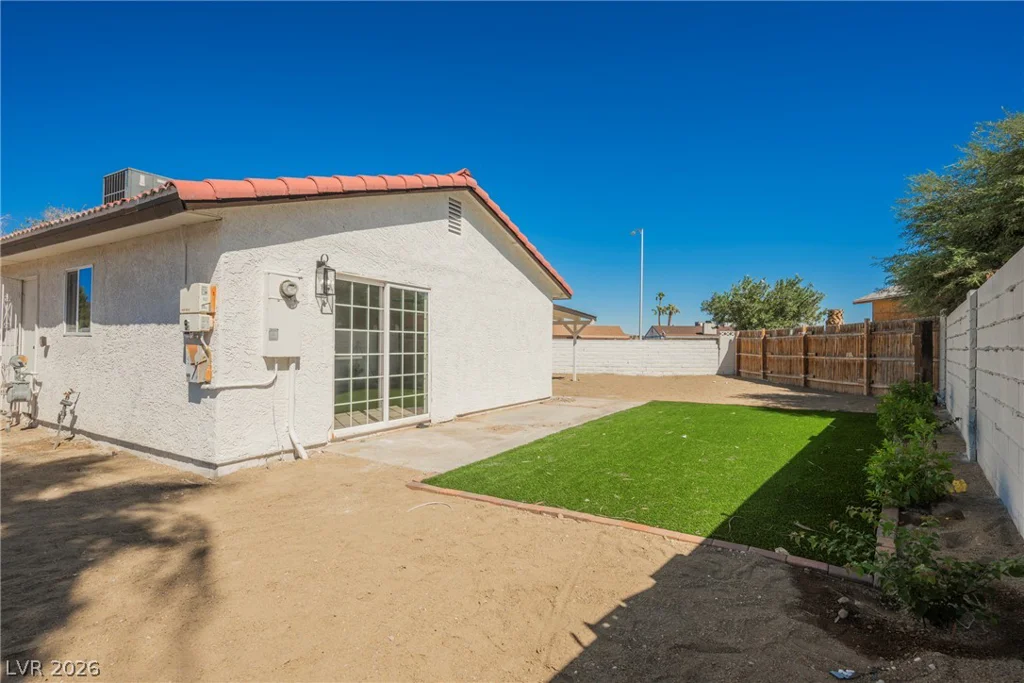5117 New Bedford, Las Vegas, NV 89122