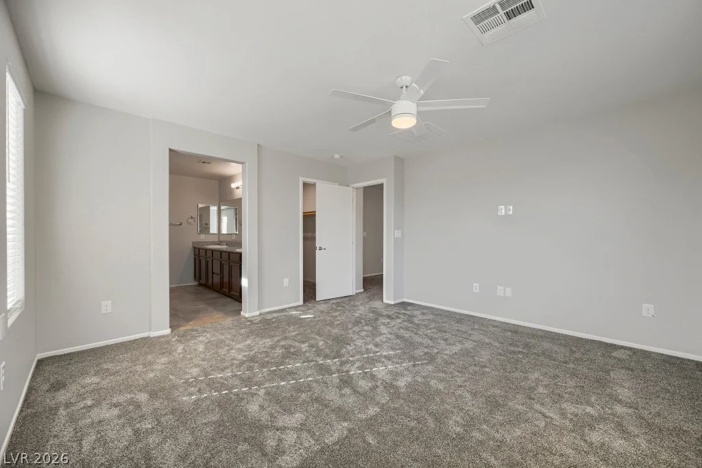 7241 Glistening Star, North Las Vegas, NV 89084