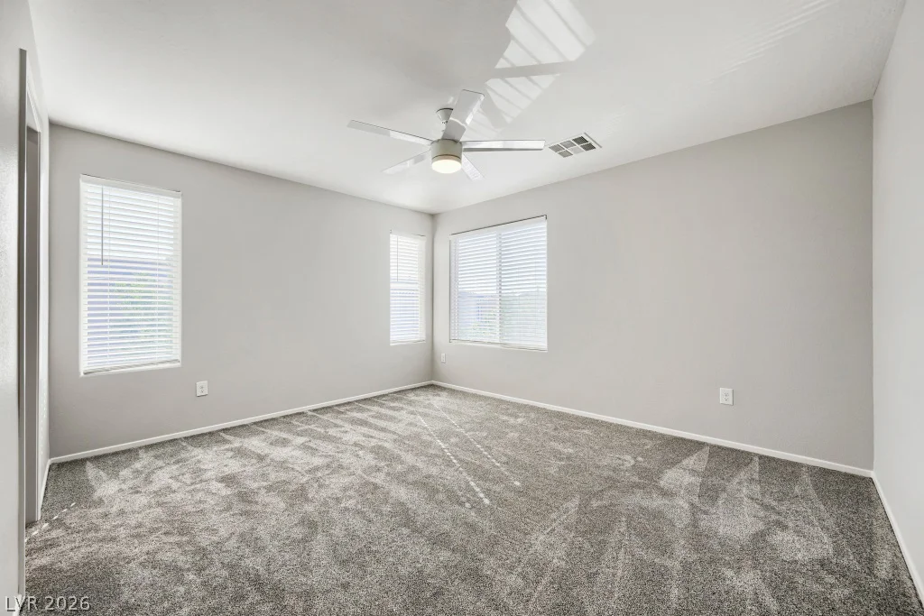7241 Glistening Star, North Las Vegas, NV 89084