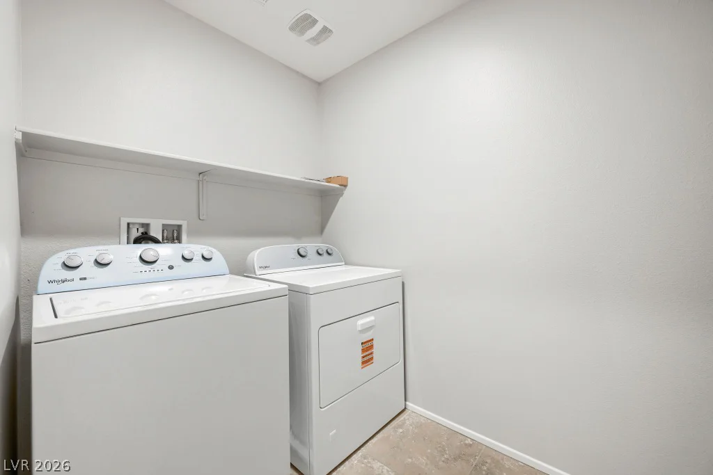 7241 Glistening Star, North Las Vegas, NV 89084
