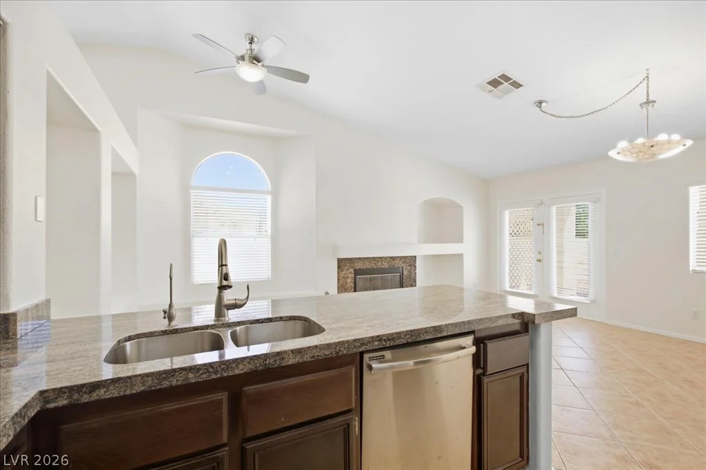1808 Lyell Canyon, Las Vegas, NV 89134