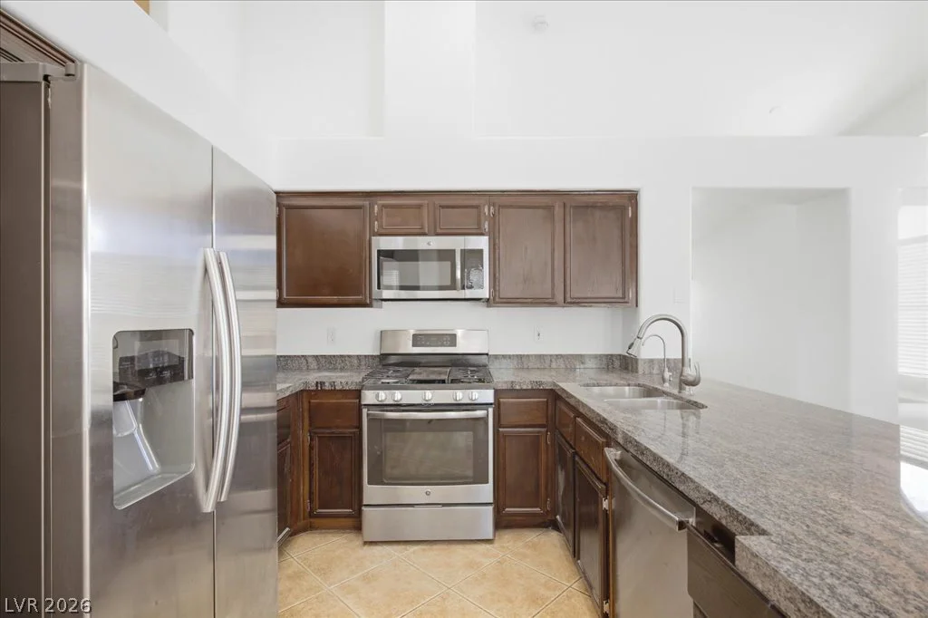 1808 Lyell Canyon, Las Vegas, NV 89134