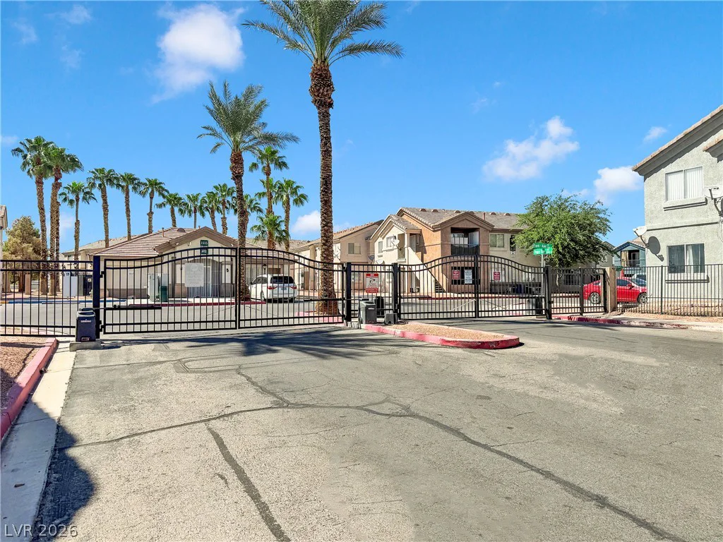 1520 Frank Aved, Las Vegas, NV 89110