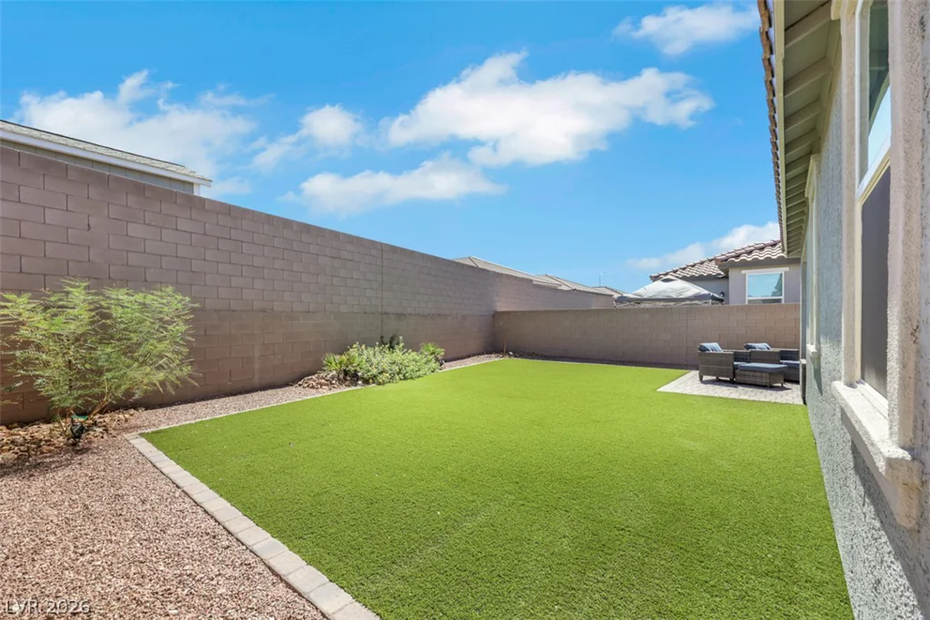 745 Wild Highlands LN, Henderson, NV 89015