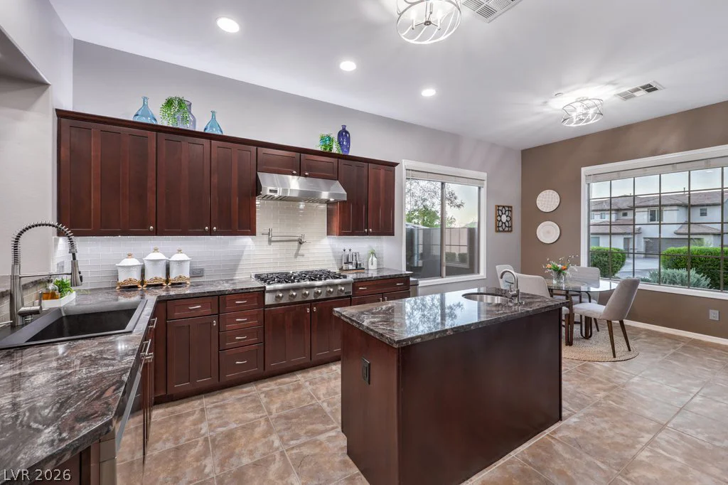 49 Stonemark, Henderson, NV 89052