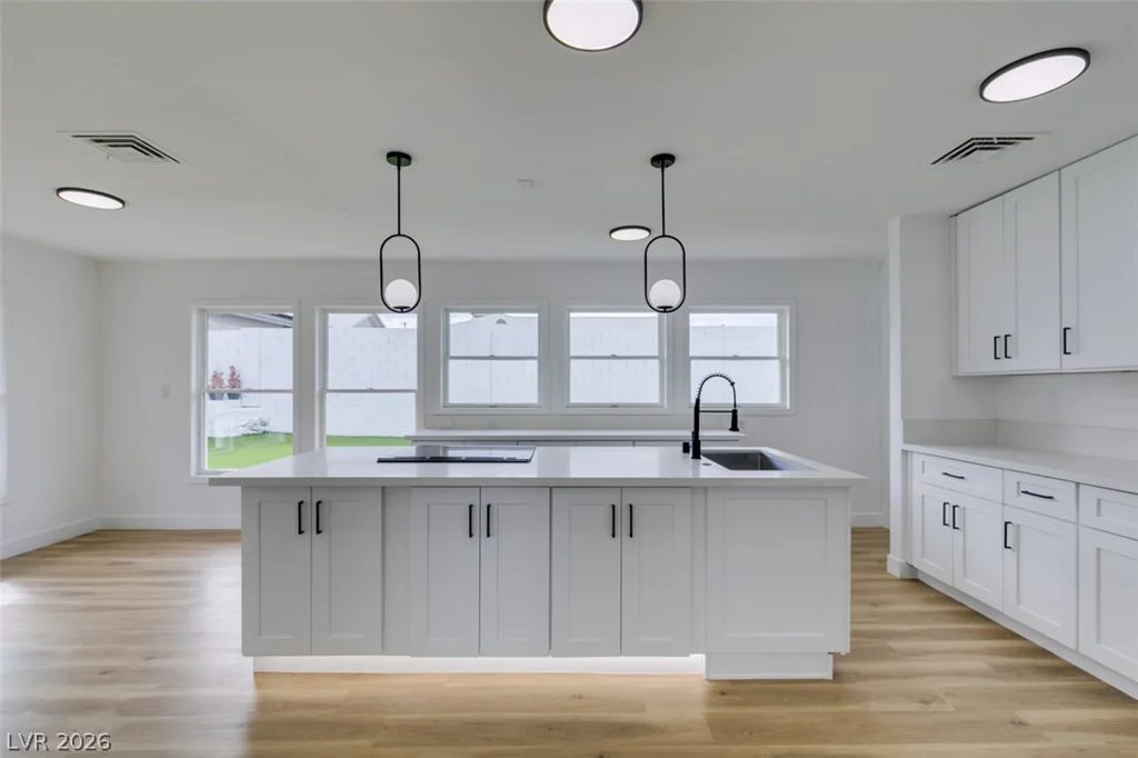 123 Elm, Henderson, NV 89015