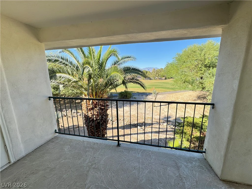 7628 Valley Green, Las Vegas, NV 89149
