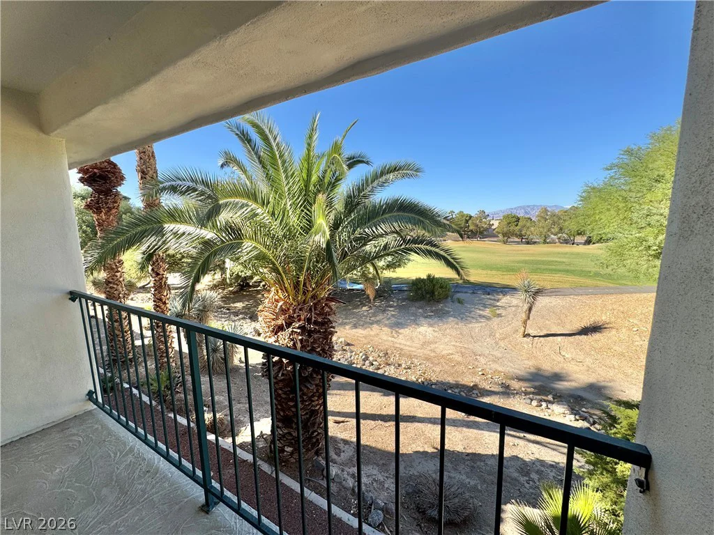 7628 Valley Green, Las Vegas, NV 89149