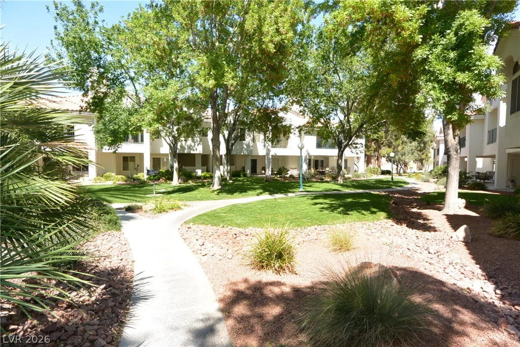 7628 Valley Green, Las Vegas, NV 89149