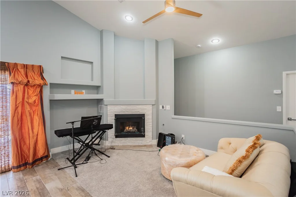 2421 Sunrise Springs, North Las Vegas, NV 89031