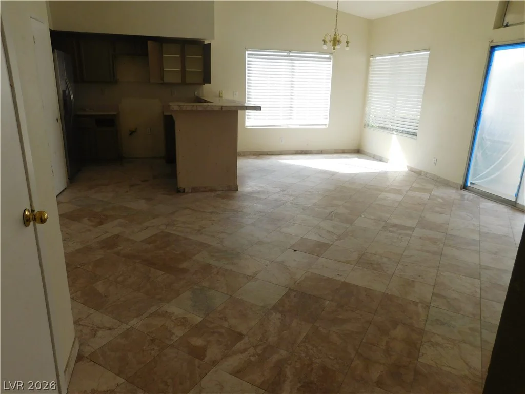 7251 Indian Creek, Las Vegas, NV 89149