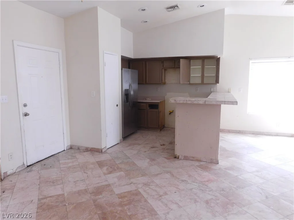 7251 Indian Creek, Las Vegas, NV 89149