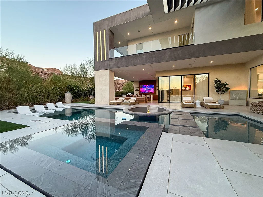 1 Sanctuary Peak, Henderson, NV 89012