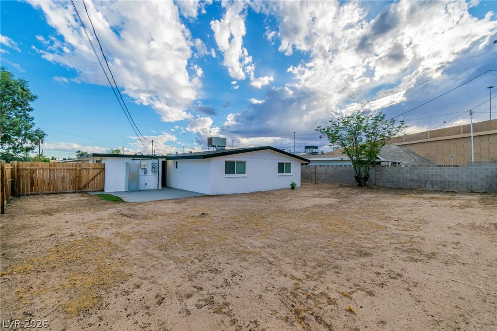 1604 Basswood, North Las Vegas, NV 89030