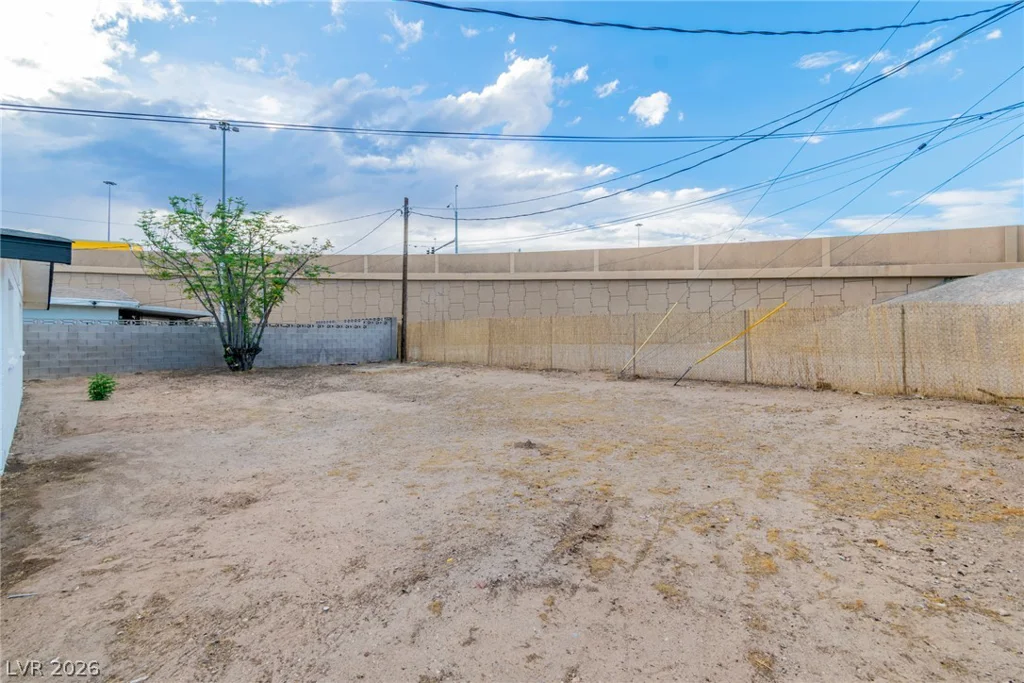 1604 Basswood, North Las Vegas, NV 89030