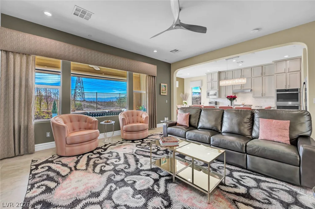 39 Contrada Fiore, Henderson, NV 89011