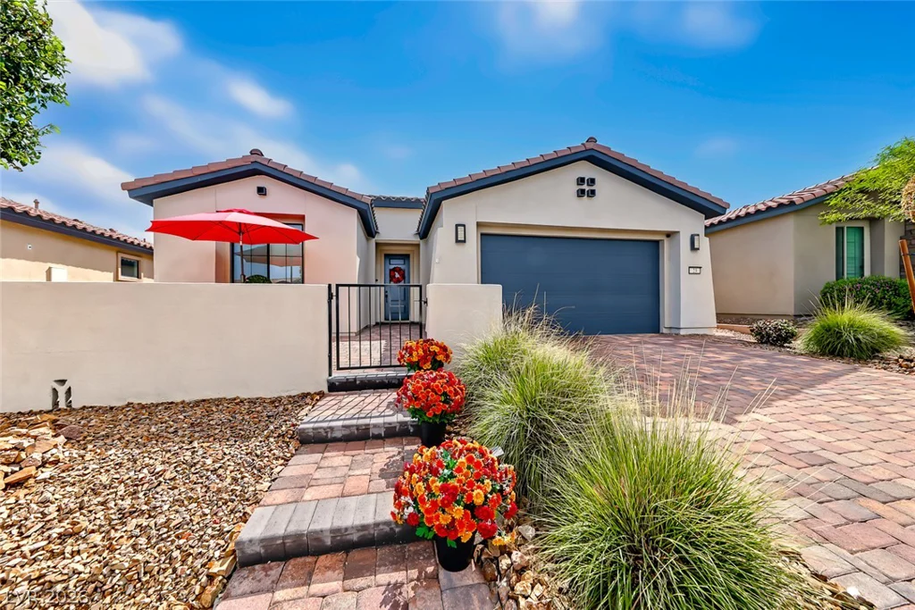 23 Arid Crest, Henderson, NV 89011