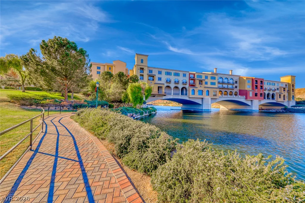 23 Arid Crest, Henderson, NV 89011