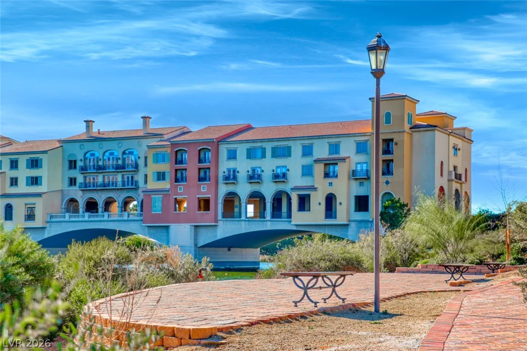 23 Arid Crest, Henderson, NV 89011