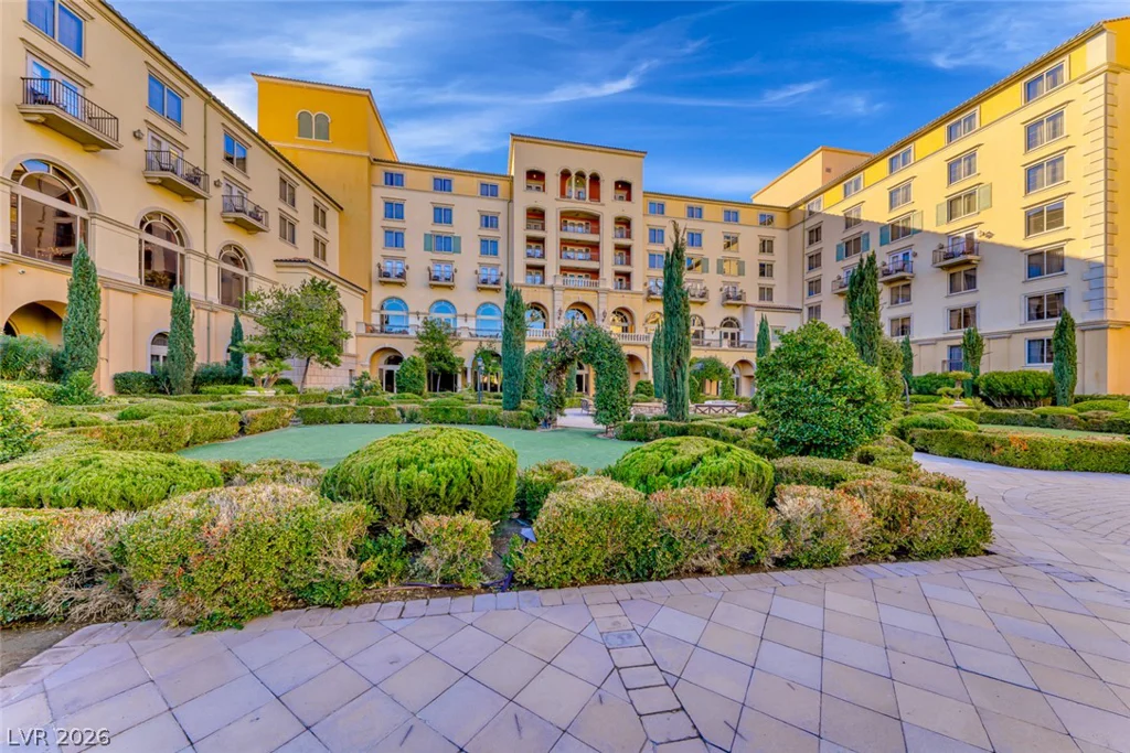 23 Arid Crest, Henderson, NV 89011