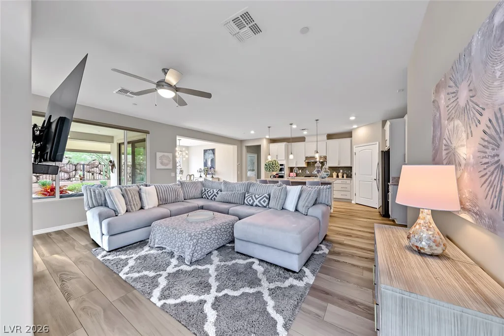 23 Arid Crest, Henderson, NV 89011