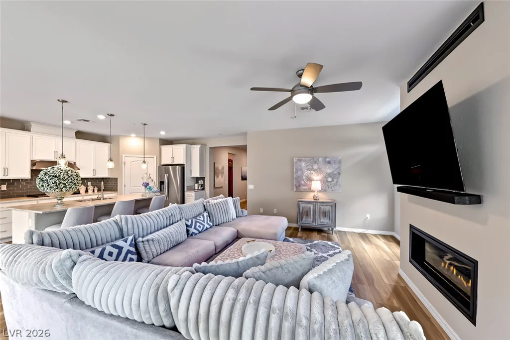 23 Arid Crest, Henderson, NV 89011