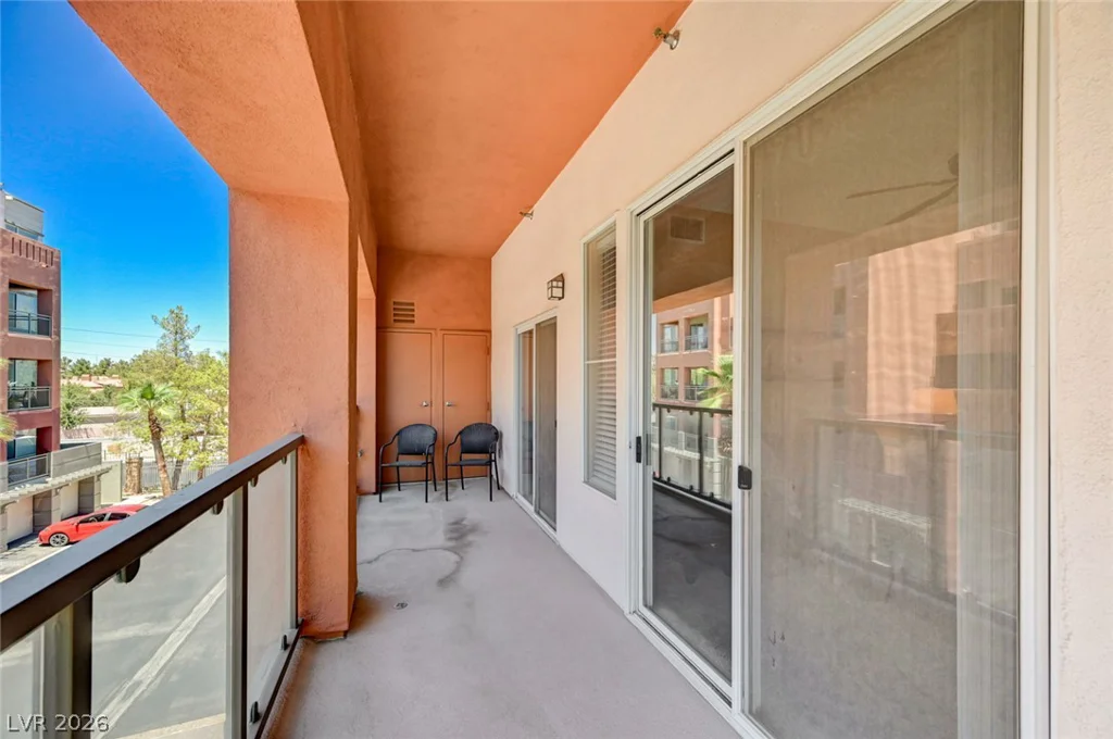 87 Agate, Las Vegas, NV 89123