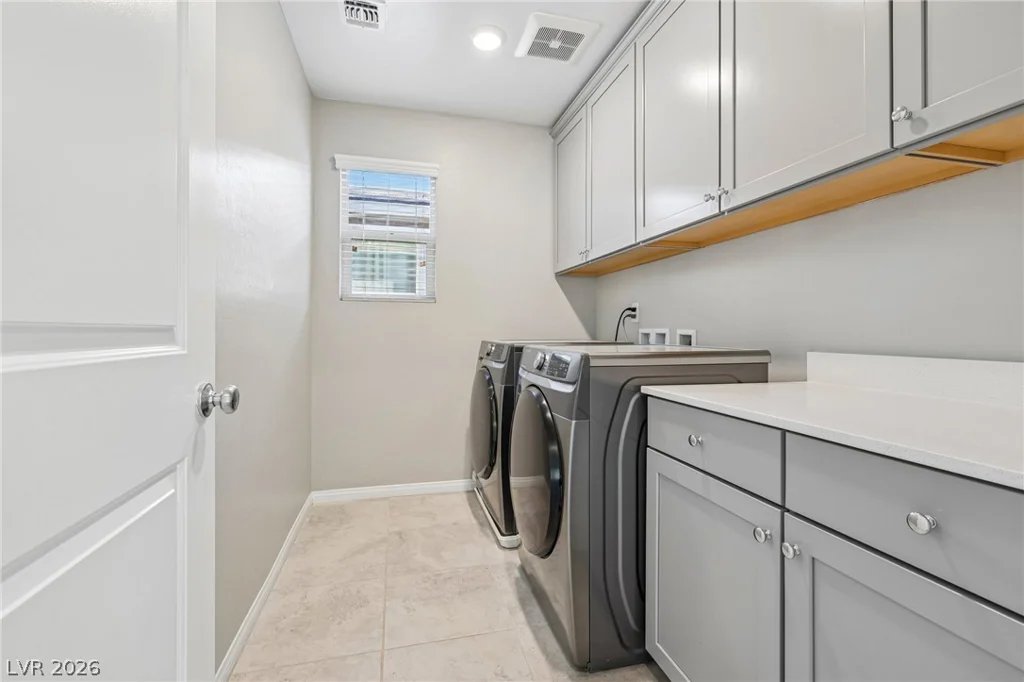384 Wind Poppy, Las Vegas, NV 89138