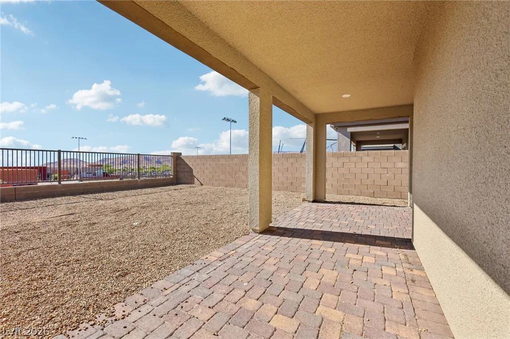 384 Wind Poppy, Las Vegas, NV 89138