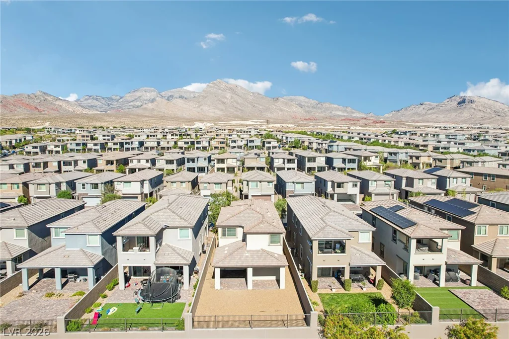 384 Wind Poppy, Las Vegas, NV 89138
