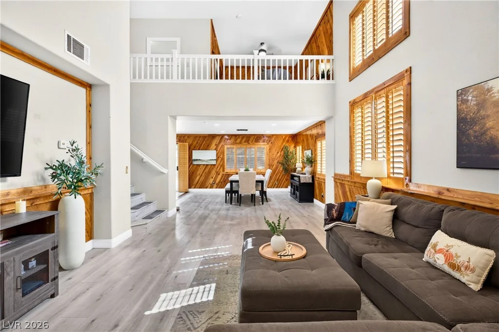 6228 Autumn Creek, Las Vegas, NV 89130