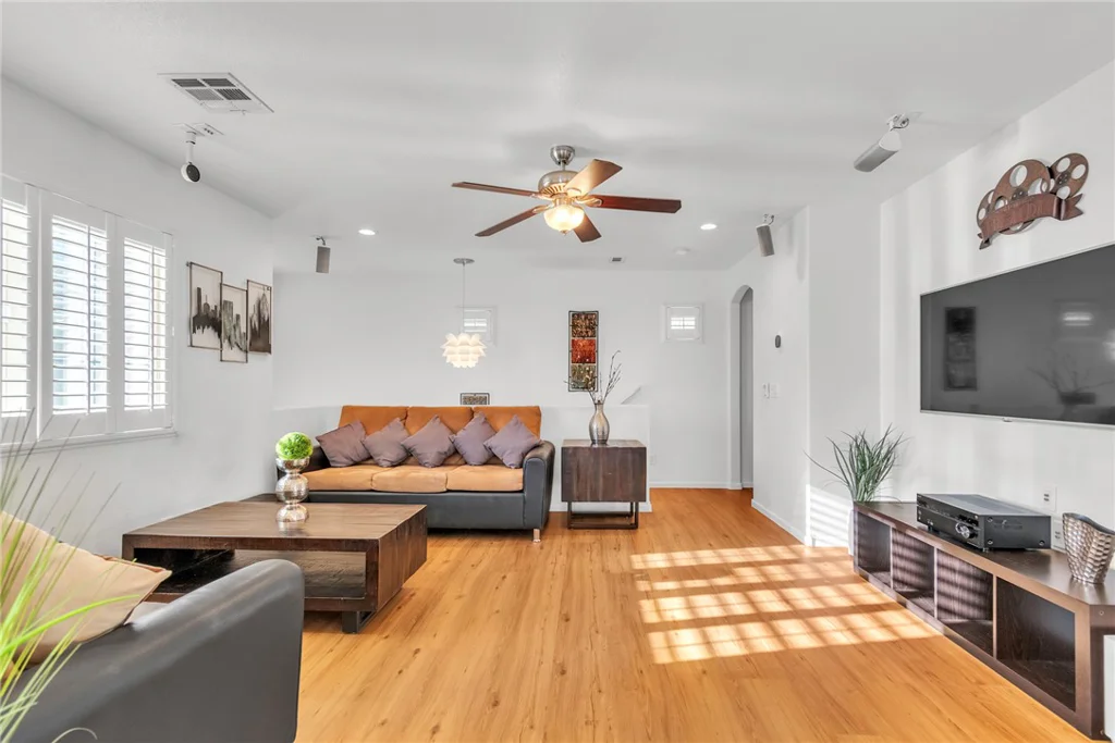 10470 Fancy Fern, Las Vegas, NV 89183