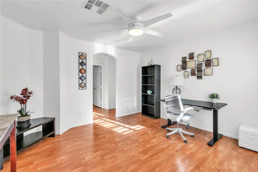 10470 Fancy Fern, Las Vegas, NV 89183