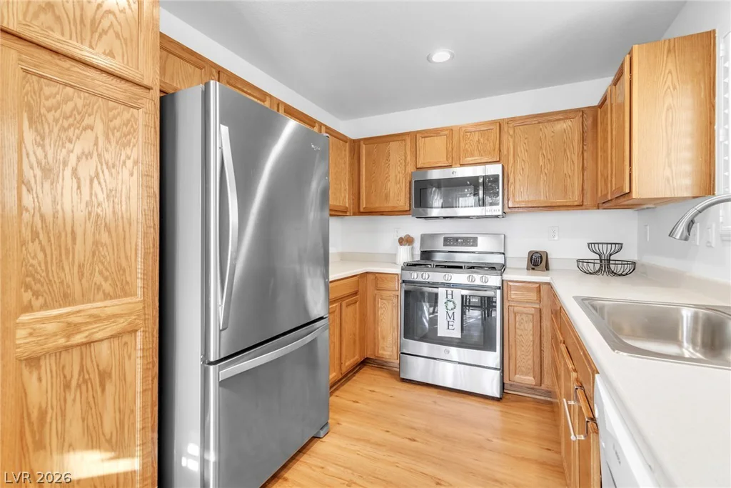 10470 Fancy Fern, Las Vegas, NV 89183