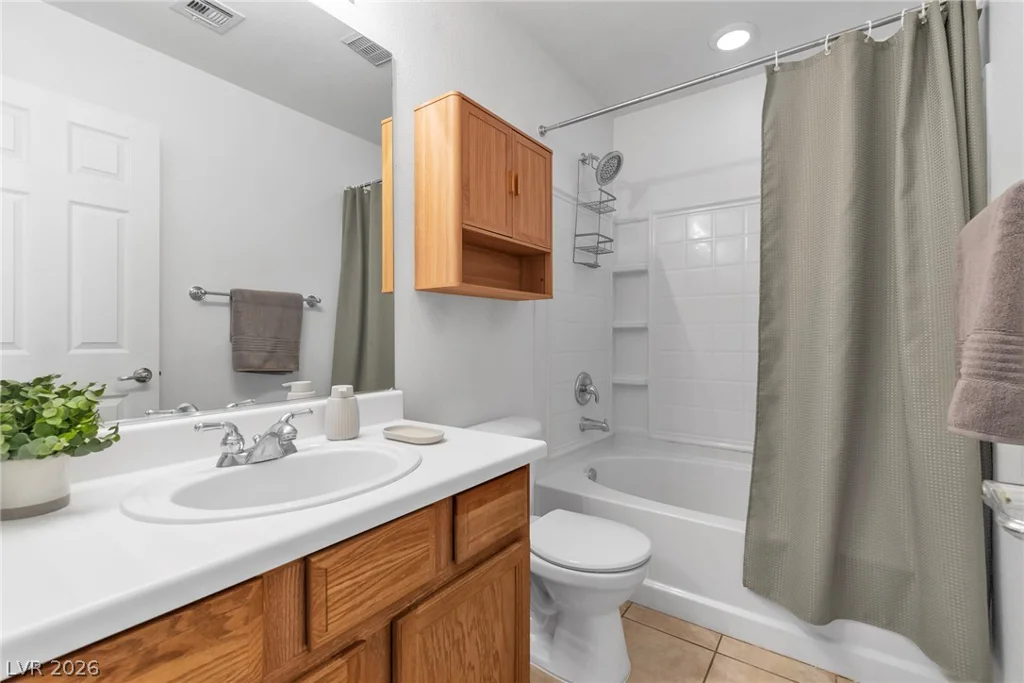 10470 Fancy Fern, Las Vegas, NV 89183
