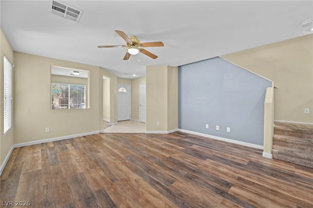 38 Summer Walk, Las Vegas, NV 89183